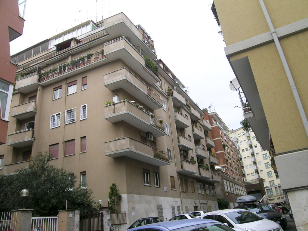Calconi con frontalino senza marcapiani.JPG